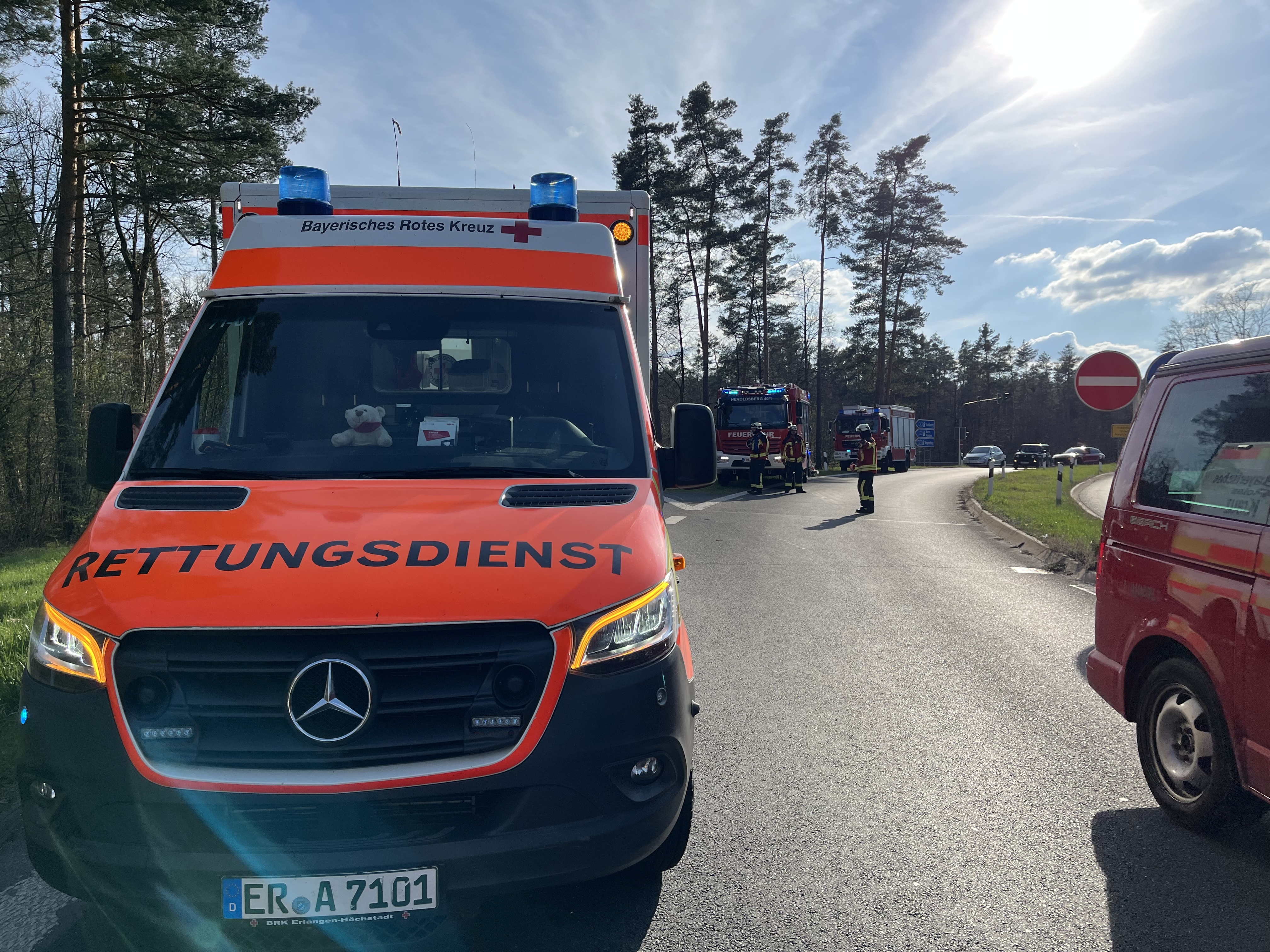 25-04-14 17-43-35 7324.jpg